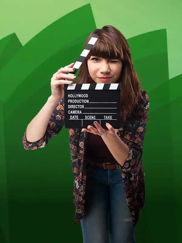 Licenciatura en Cine y Producción Audiovisual con Convenio FICG
